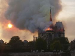Ivan Špirakus: Zničená katedrála Notre-Dame nebola poistená